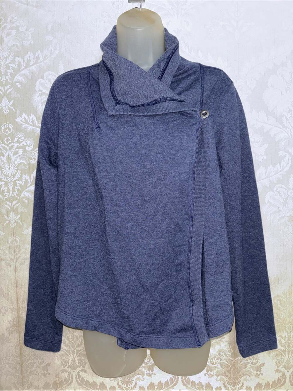 Patagonia Organic Cotton Blend Long Sleeve Cardigan Size S